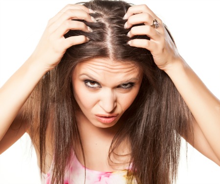 Natural remedies and home treatments for dandruff